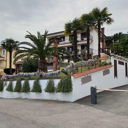 Apartments Rakovic Lovran Exterior photo