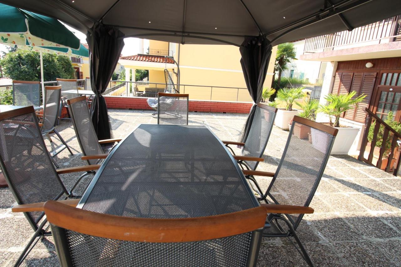 Apartments Rakovic Lovran Exterior photo